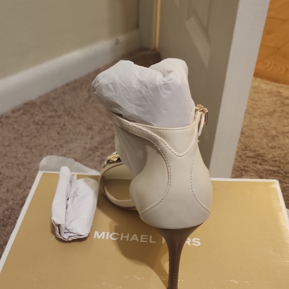 Michael Kors Cream and Gold Heeled Sandals - Picture 4 of 4